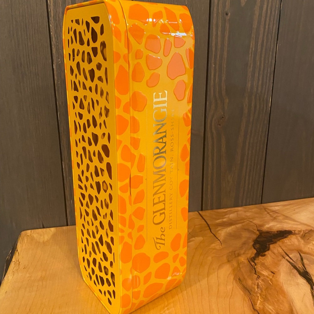 Glenmorangie Box Highland 12 YR Single Malt Giraffe Tin-Limited Edition Tin Box